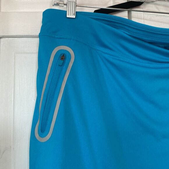 NWT Callaway golf skort.  It has pockets!  Size XL - Picture 5 of 7